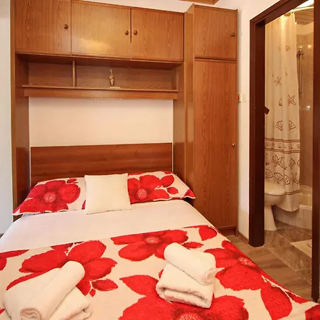 Apartamento With A Parking Space Baska, Krk - 22612 *